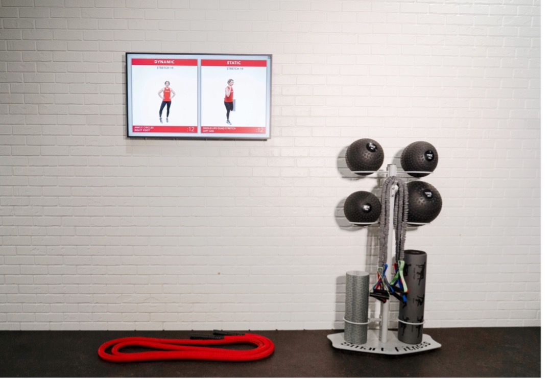 9Round stretching area