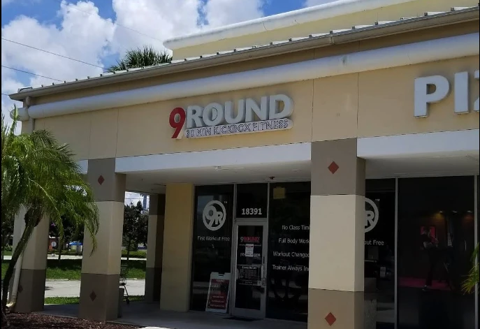 Pembroke Pines, FL - Pines Blvd