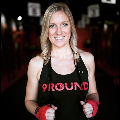 Niki Hollingsworth Niki Hollingsworth
