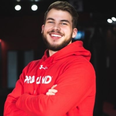 Alex CinicolaThor Alex CinicolaThor