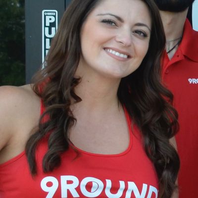 Lindsey CopelandKO Lindsey CopelandKO