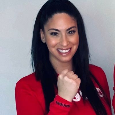 Stefany Baldassarra "Stef Smiles" Stefany Baldassarra "Stef Smiles"